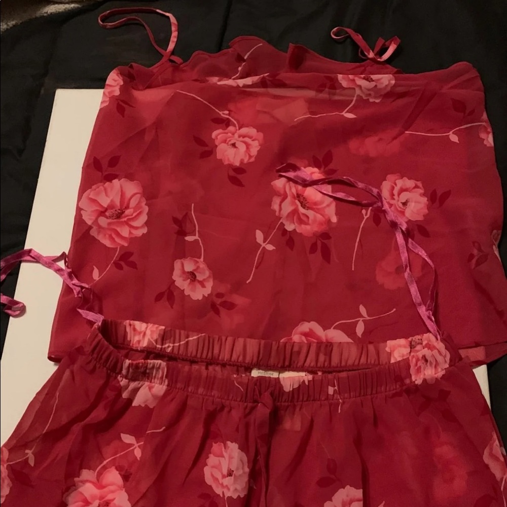 2 Piece Lingerie/Lounge Set - Picture 2 of 5